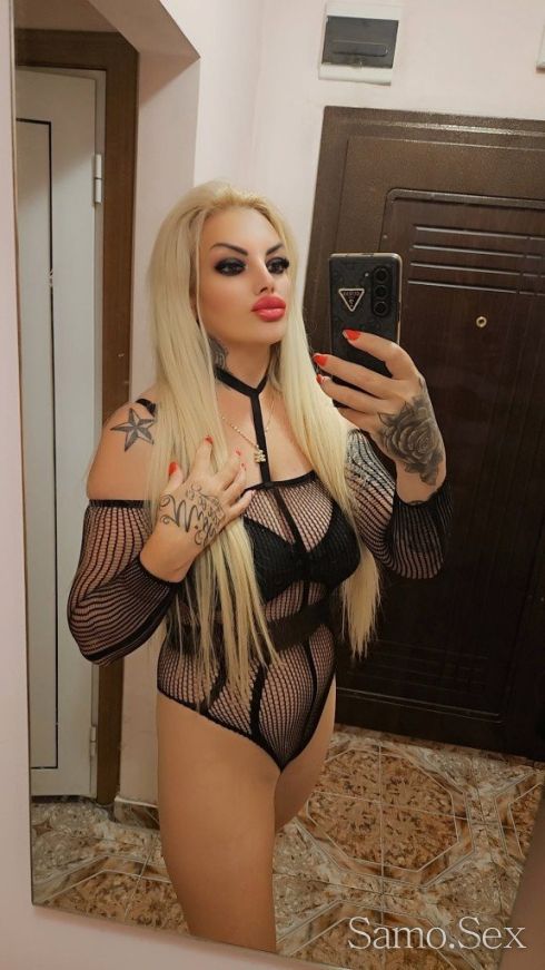 АЛЕКСАНДРА НОВА В ГРАДА -  снимка 1