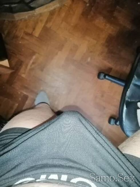 търся пасивни би и гей тийнейджъри до 23г. -  снимка 1