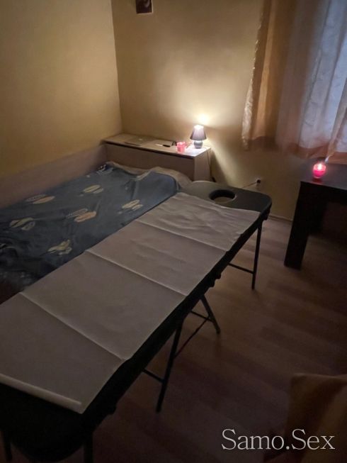 Потопи се в миг на удоволствие и страст. -  снимка 1