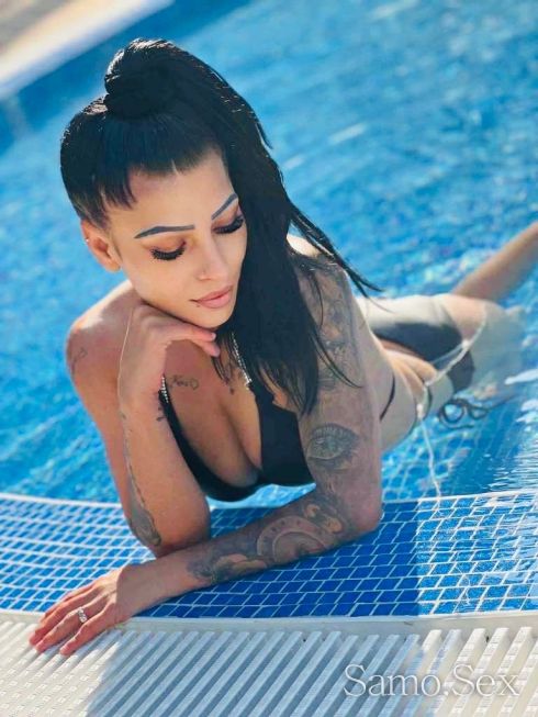 NEW TOP ESKORT -  снимка 1