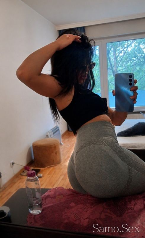 a little sweet temptation👅 WhatsApp viber -  снимка 1