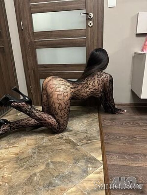 Стефани -  снимка 8