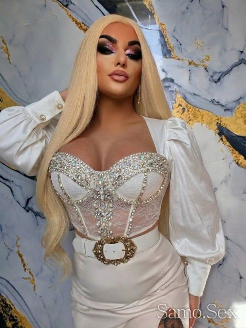 Галя Активна с голям кур! -  снимка 9