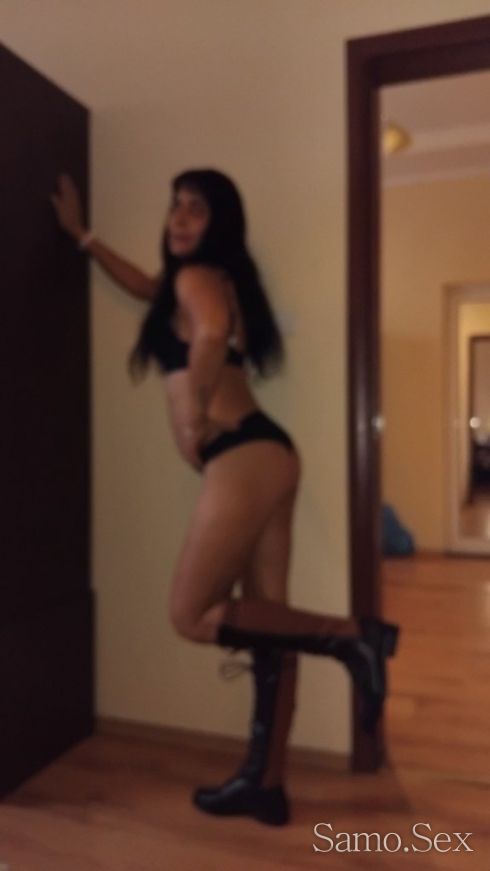 Обичам на задна.така свършвам много.кратно. -  снимка 9