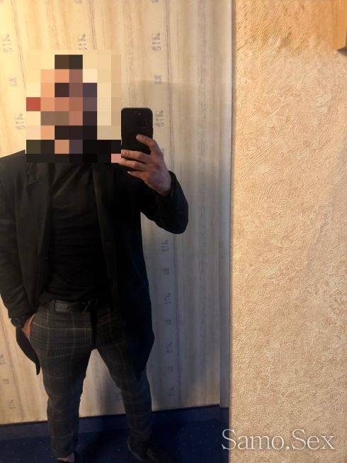 Търся дама за интимни срещи може и двойки дискретност 100% -  снимка 1