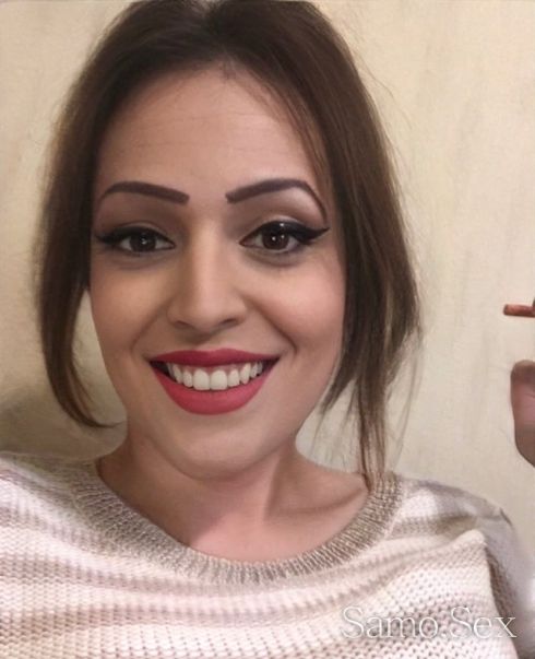 Транс дама със чар и стил -  снимка 2