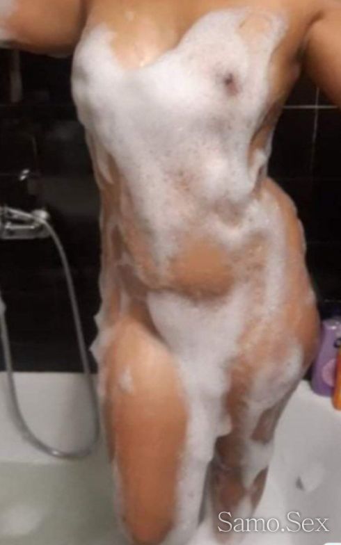 Нова съм в града -  снимка 2