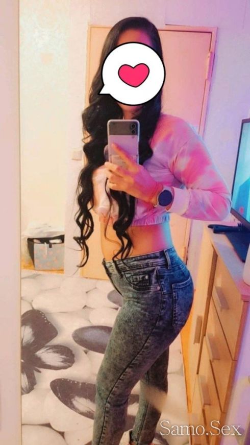 Елиф 🍌😋🫣 туркиня + една екстра в цената -  снимка 1