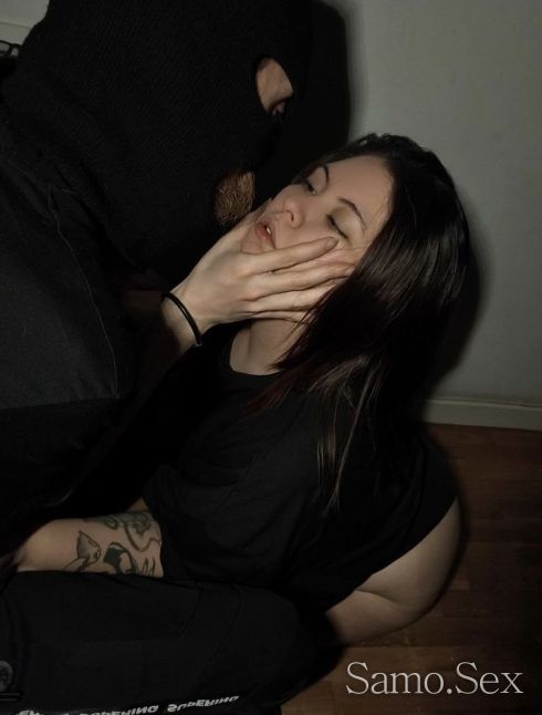 За половин час френска БЕЗ и секс СЪС презерватив🫦 -  снимка 6