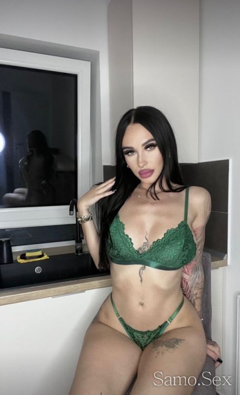 HOT GIRL! 💦 😋💋 -  снимка 4