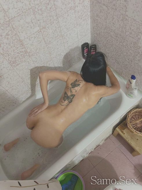 Чаровната Лина💋 -  снимка 2
