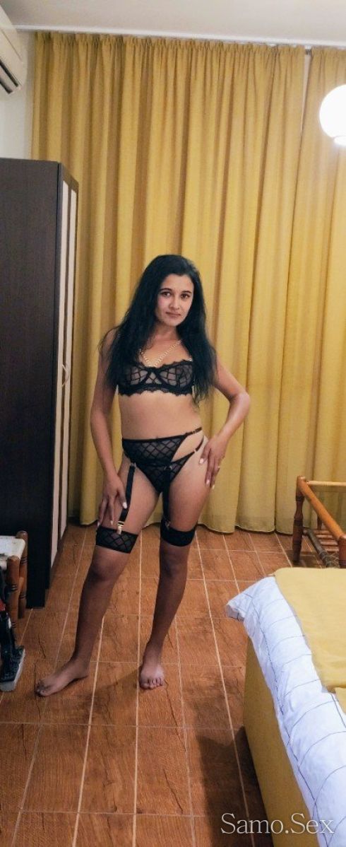 Аз съм момичето с най-добрата френска -  снимка 4