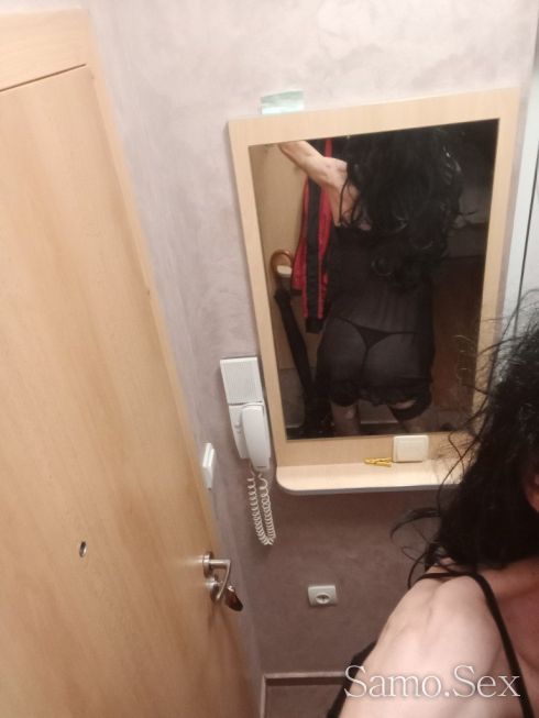 Тясна наслада -  снимка 2