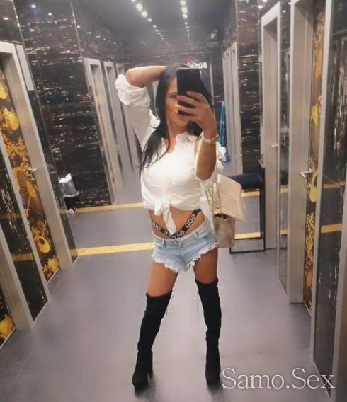 Искаш якa 🥳 👉😋(Свирка + Секс) сега ,🤗📱📲👈 Варна -  снимка 13