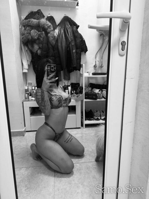 😈ESCORT 😈 -  снимка 3