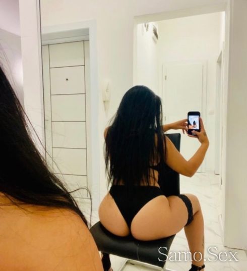 HOT PAMELA -  снимка 2