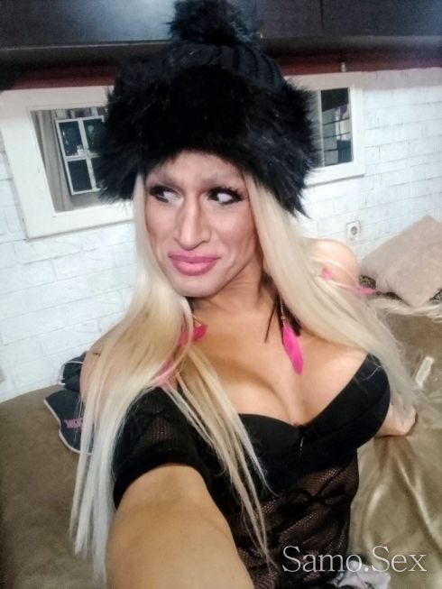 Барби транс само за вас нещо горещо -  снимка 7