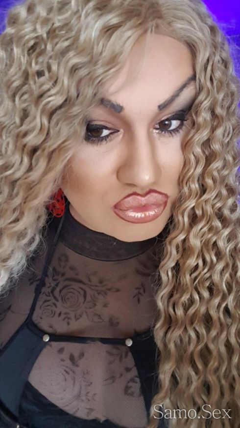В Хаскво съм Палавата Блонди порно кучка секс машина! -  снимка 12