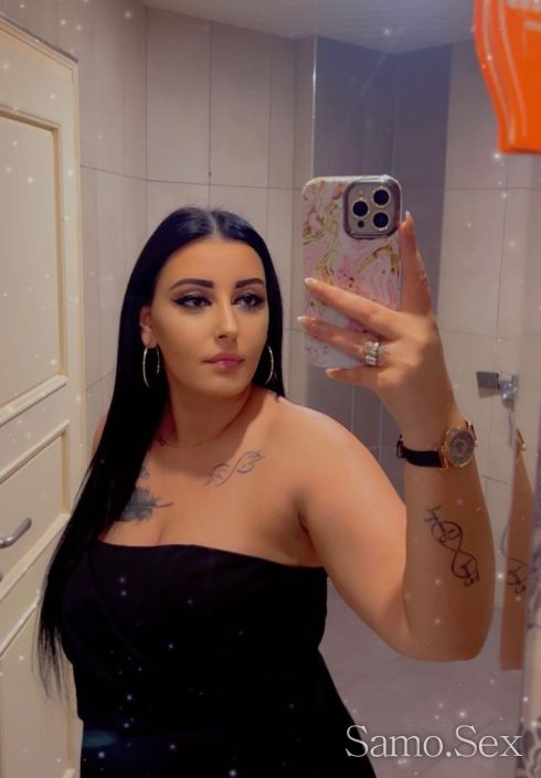 HOT GIRL😘 -  снимка 2