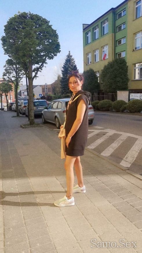 Нова в града -  снимка 3