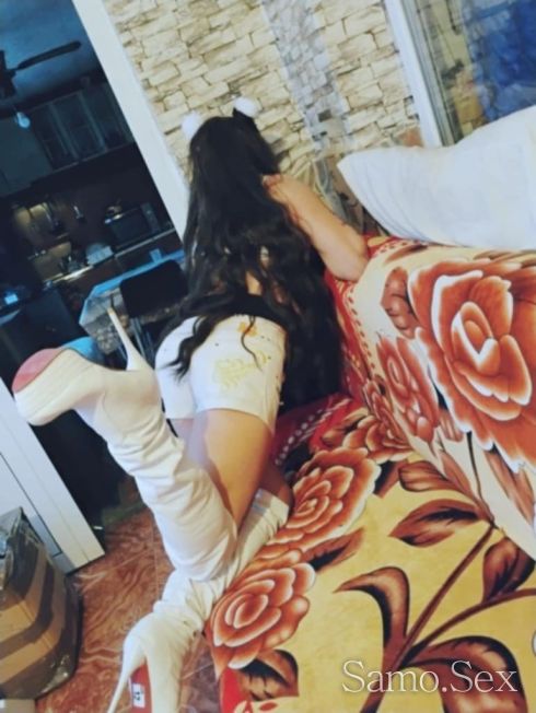 Наи яката слатка курвичка ела опитаи трас ? -  снимка 3