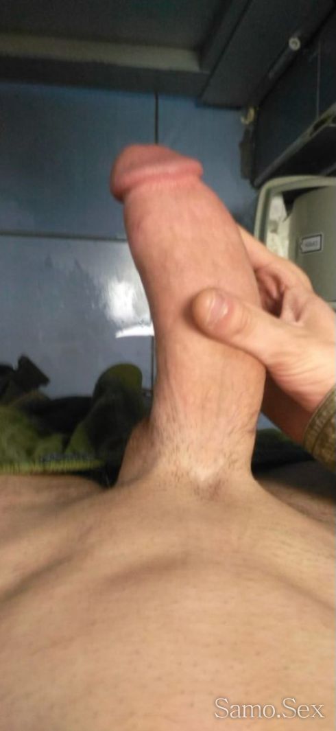 „Добре надарен мъж търси  дами hotwife/cuckold двойки“ -  снимка 1
