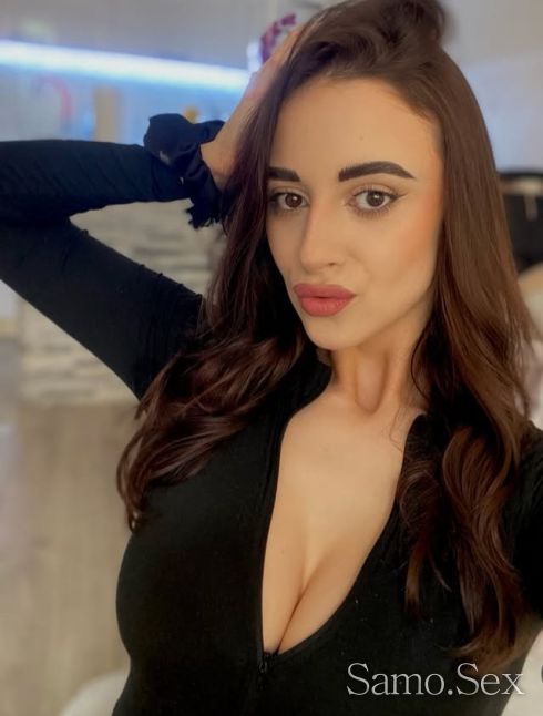 Viki -  снимка 1