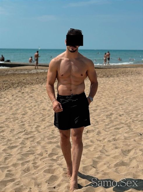 Опитай ръцете ми и виж какво мога в клиповете😋🥵 -  снимка 3