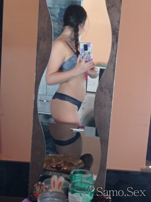 За малко при вас 🔞💋🔞 Не ме изпускай💋🔞💋 -  снимка 3