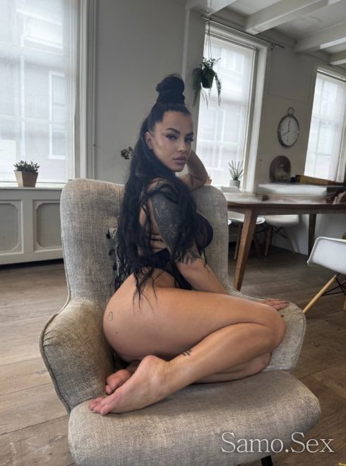 Нова в града пловдив🫦👤 -  снимка 2