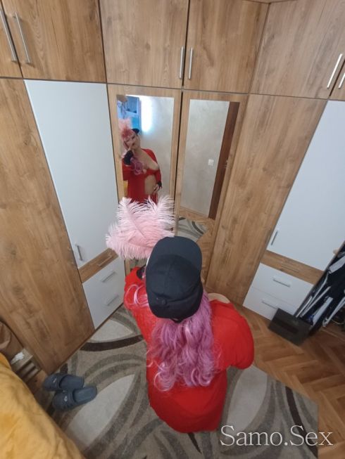 ЕЛА В СОФИЯ❗СЕКСЪТ С МИЛФ Е ФАНТАСТИЧЕН -  снимка 2