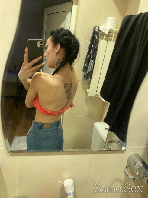 Sex-Lori-и в кола става!🤷🏻‍♀️🍆‼️😘 -  снимка 5