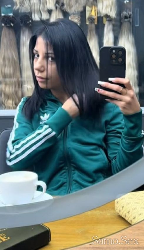 Еми сладката -  снимка 9