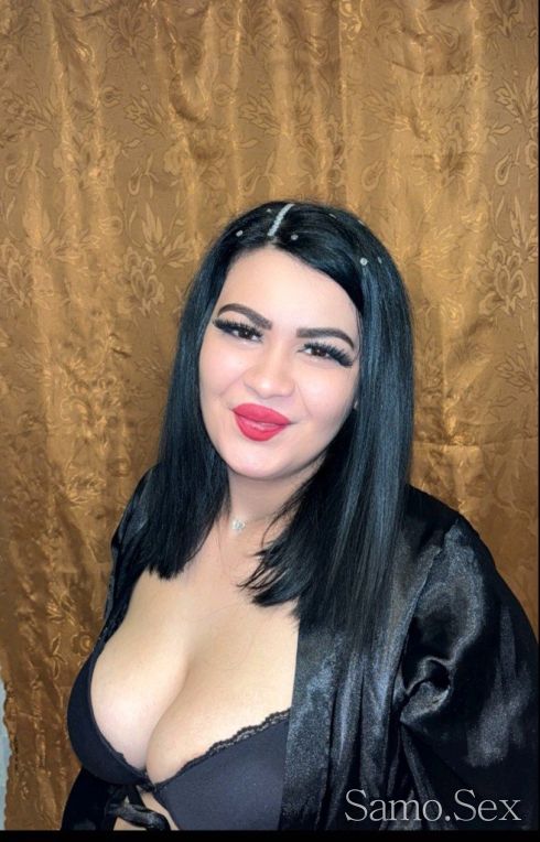 Малко изкушение 🤩😘👑❤️ -  снимка 2