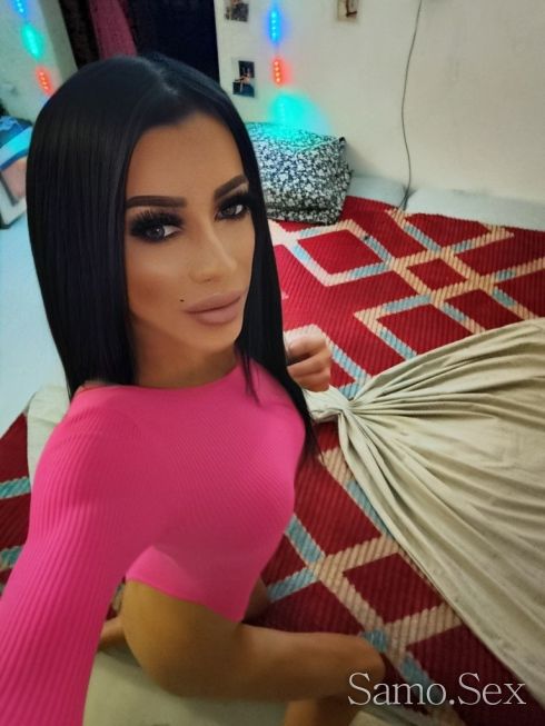 реална и красива 100% не пропускаи💋💋 -  снимка 1