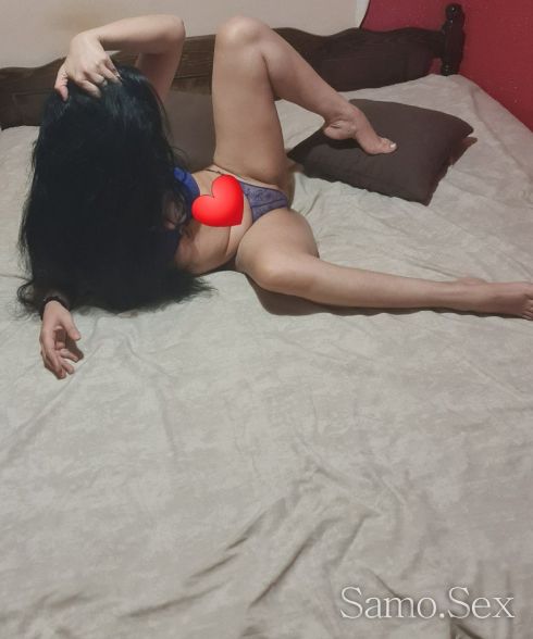 Ела да ме цункаш отзад -  снимка 2