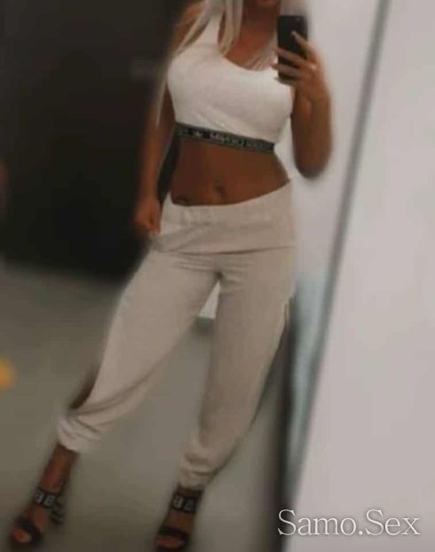 Блондинка -  снимка 2