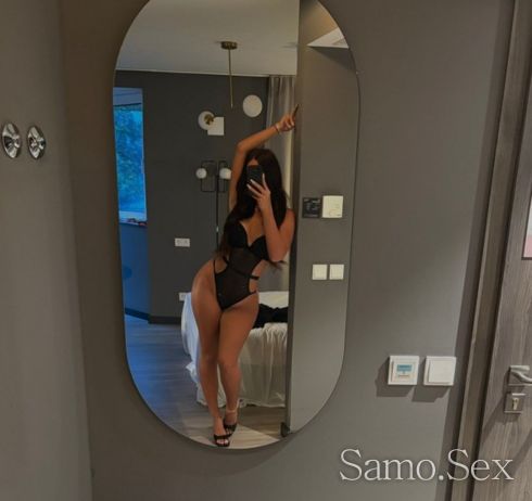 Разкрепостена, палава и страстна -  снимка 8