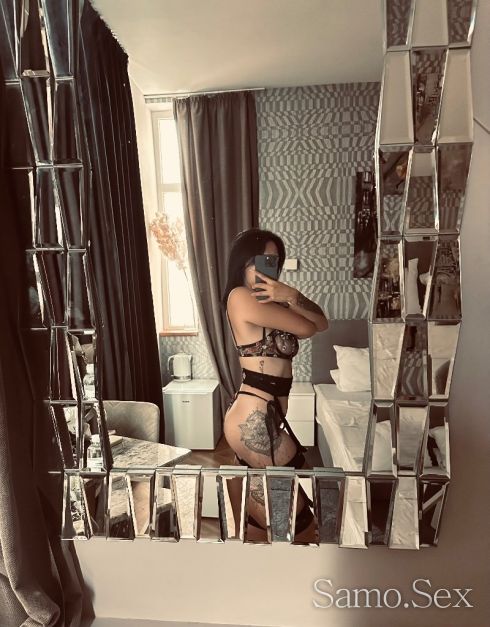 VANESSSA -  снимка 4