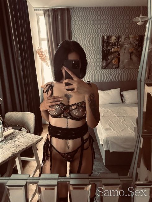 VANESSSA -  снимка 7