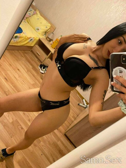 Sladka i opasna🖤 -  снимка 3