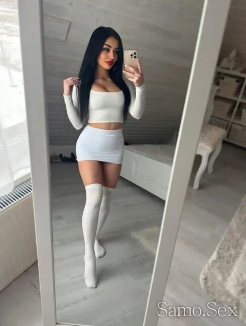 Памела -  снимка 2