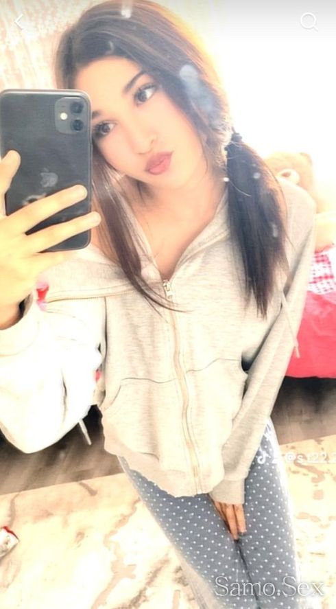 Последна вечер сам Тук  🖤 -  снимка 1