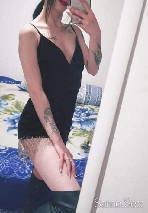 Брюнетката кралицата.на.ноща.сех.тяло -  снимка 2