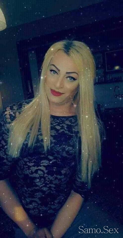 Само на хотел отивам на адреси не и пияни не работя травестит // -  снимка 2