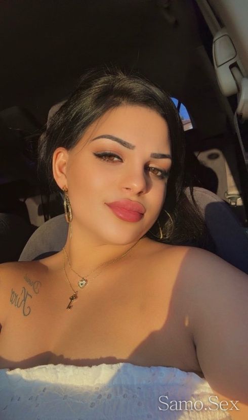 Top Brunette girl 😈🫦👅 -  снимка 4