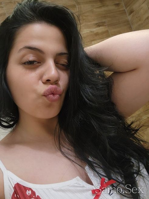 Anna new in town -  снимка 2