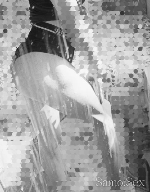 Топ транс най яката френска кралица на свирките 🍌🍆💦 -  снимка 4