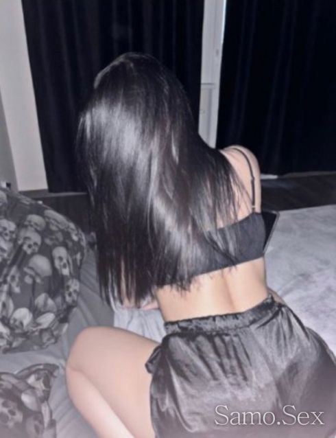 Ние сме две и обичаме весело прекарване също и с вас.❤️😘 -  снимка 9