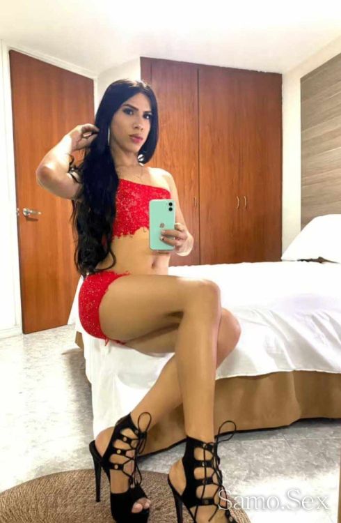 Елена  транс тясна палавница 🖤 -  снимка 1